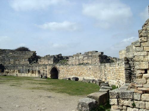 Interior del anfiteatro y g